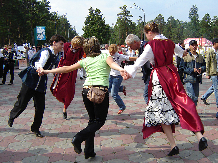 Новый Акрополь в Челябинске. День города