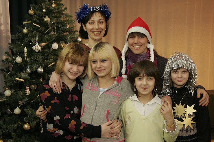Новогодний праздник для детей из детских домов