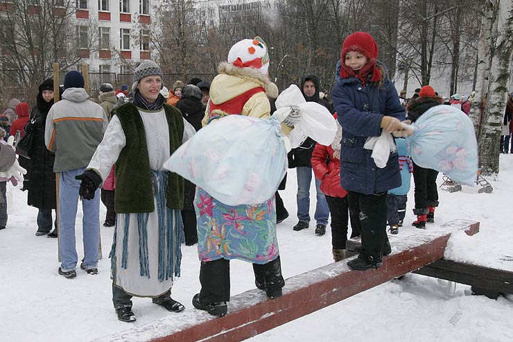 Празднование Масленицы в "Новом Акрополе"