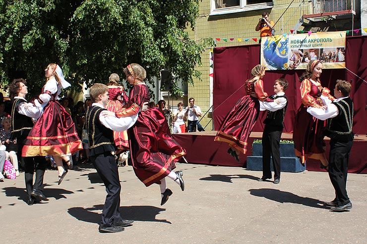 Ежегодный фестиваль «Человек без границ» в Культурном центре «Новый Акрополь»