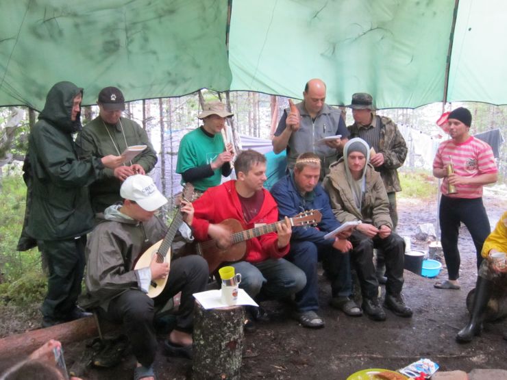 Волонтерская экспедиция на Беломорские петроглифы Волонтерская экспедиция на Беломорские петроглифы